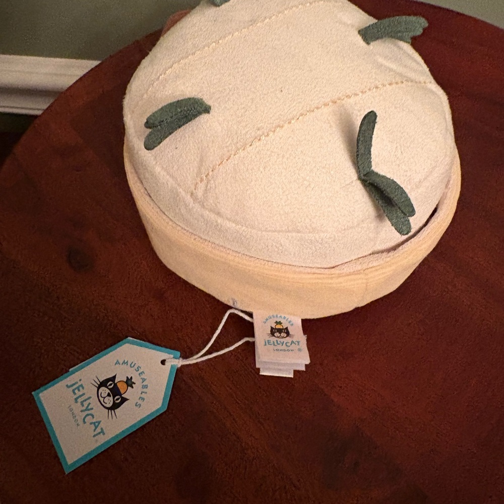 Jellycat Amuseables Camembert 4.3x5.1x5.1" Soft & Plush BNWT Authentic - Picture 2 of 3